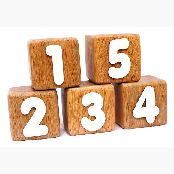 Cubos de Madeira Cedrinho Cubos Numerais Decoração Bebe