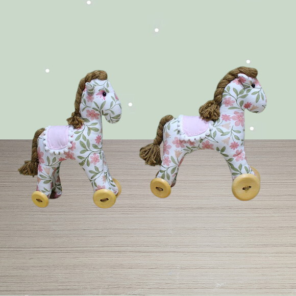 Nome 3d com Cavalinhos de Tecidos Floral Decoração Infantil