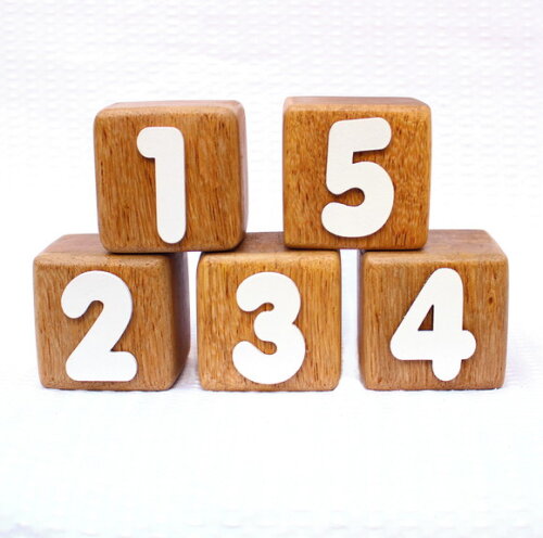 Cubos de Madeira Cedrinho Cubos Numerais Decoração Bebe