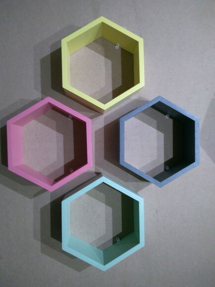 Nichos Colmeia/hexagonal/sextavado (3 unidades)