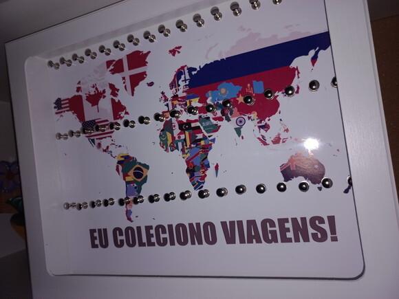 Quadro Artesanal para Colecionadores de Chaveiros