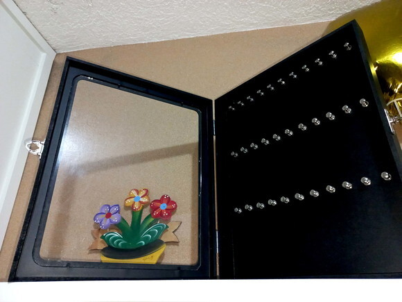 Quadro de Chaves com Fechadura e Cadeado Artesanal