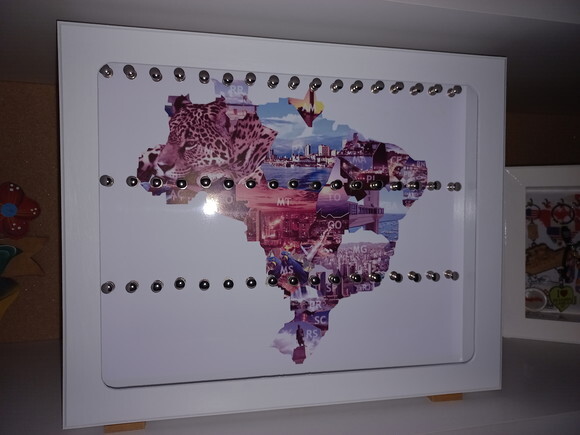 Quadro para Exposição e Conservação de Chaveiros