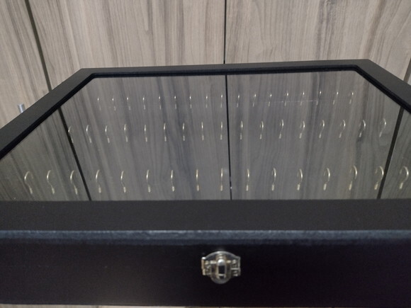 Quadro Porta Chaveiros - Tamanho Grande com Vidro - Preto