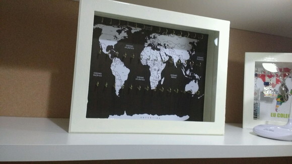 Quadro Porta Chaveiros Personalizado Tema Internacional