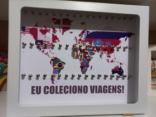Quadro Artesanal para Colecionadores de Chaveiros