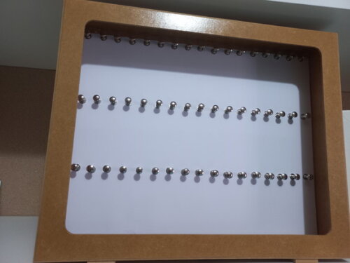 Quadro Expositor de Chaveiros com Vidro