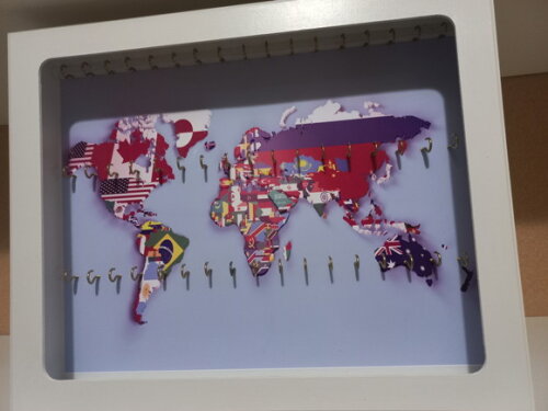 Quadro Porta Chaveiros - Mapa-mundi das Bandeiras