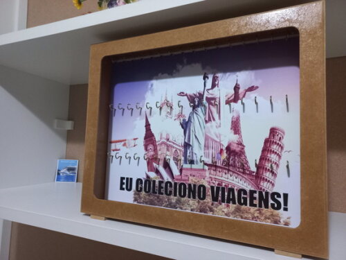 Quadro Porta Chaveiros com Vidro