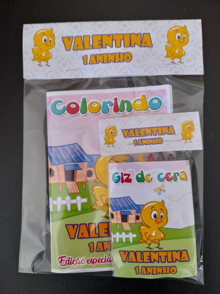 Livro de Colorir com Giz de Cera - Galinha Pintadinha