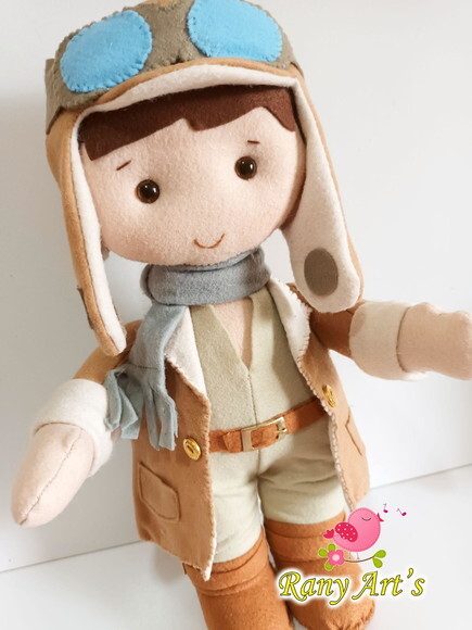 Aviador com 30cm , Menino Baloeiro