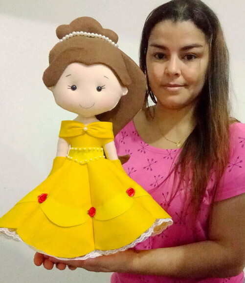 Bela com 45cm e a Fera com 52cm - Bela e Fera