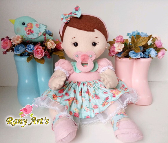 boneca bebezinha para decoração