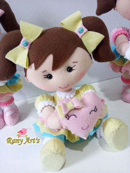 Boneca Chuva de Amor