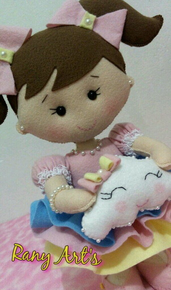 Boneca Chuva de Amor com 30cm