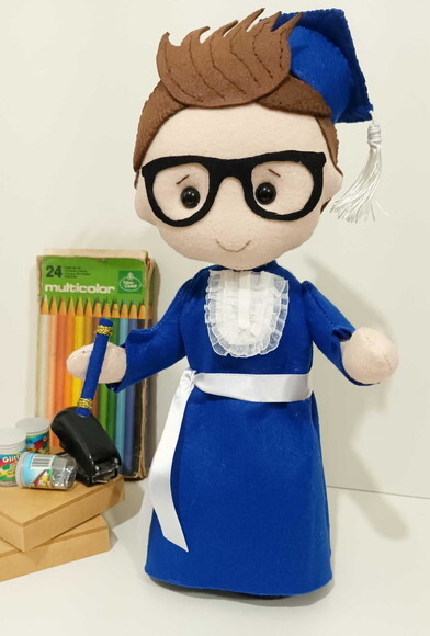 Boneco Formandos 30cm