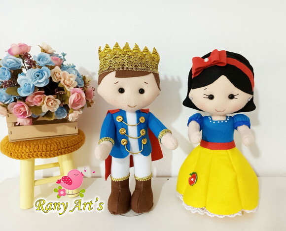 Branca de Neve e Principe com 25cm