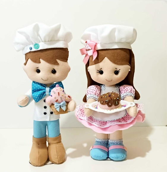 Casal Confeiteiros em Feltro 30cm