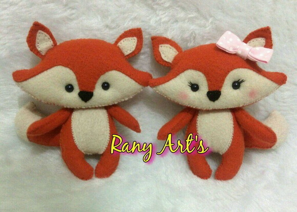 casal raposinhas com 12cm