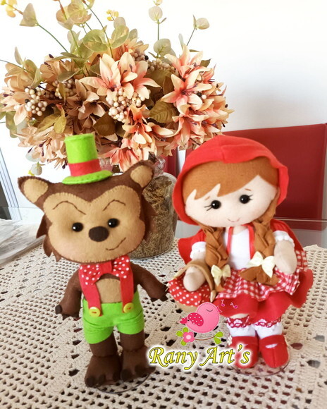 Chapeuzinho Vermelho e Lobo Mau 20cm