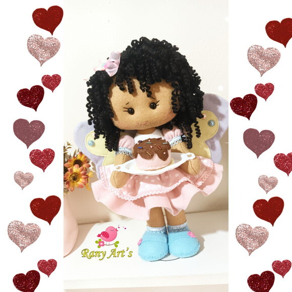 Confeiteira Cacheada em Feltro 30cm