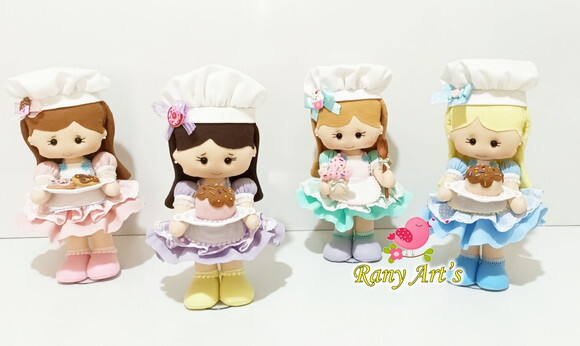 Confeiteiras em Feltro 4 Unidades de 30cm