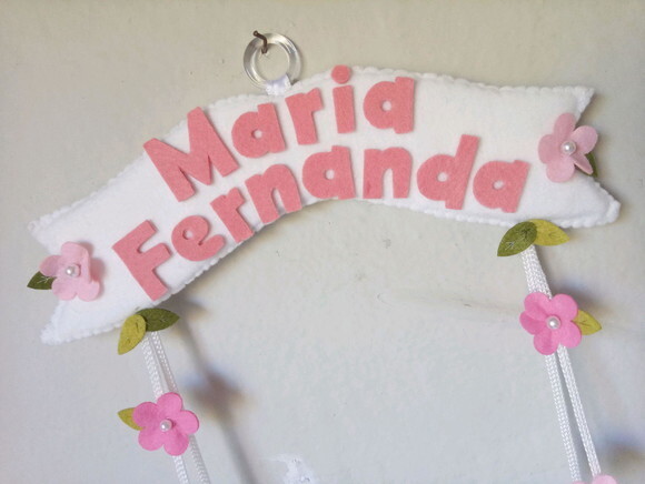 Enfeite de Porta Boneca no Balanço