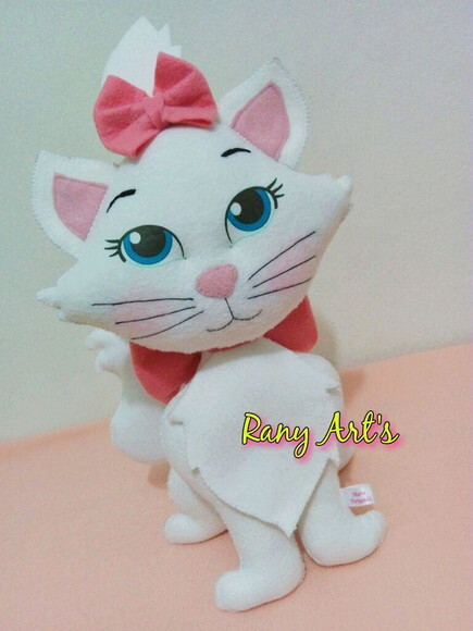 Gatinha Marie em feltro, 30cm de pé