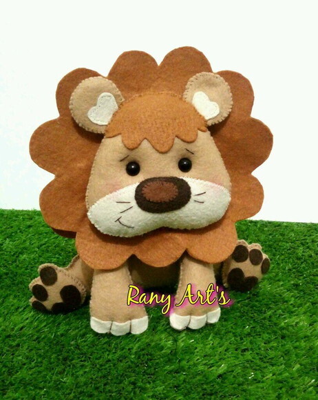 Leãozinho de Feltro com 15cm