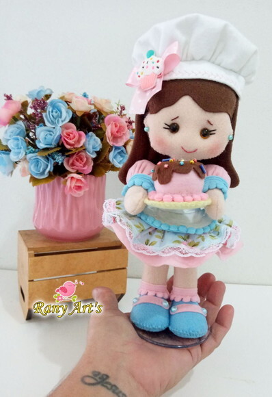 Mini confeiteira em feltro 20cm