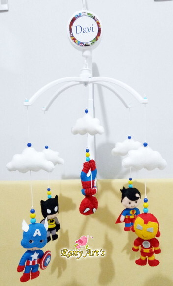 Móbile Musical para Berço Super Herois