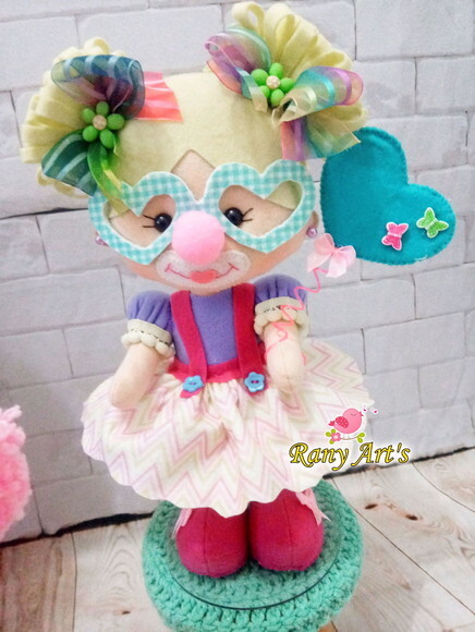 Palhacinha Circo Rosa com 30cm