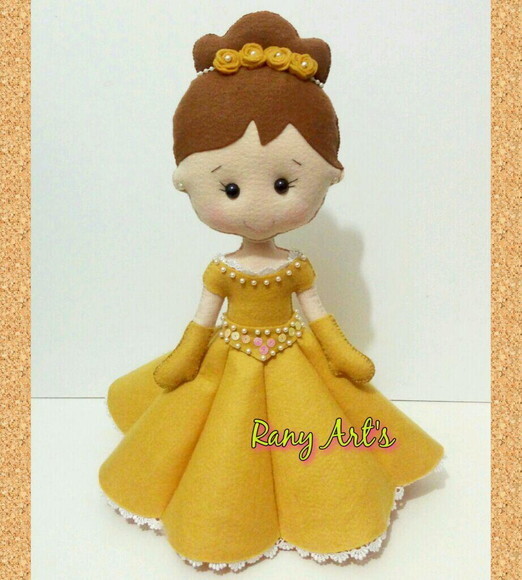 Princesa Feltro 35cm