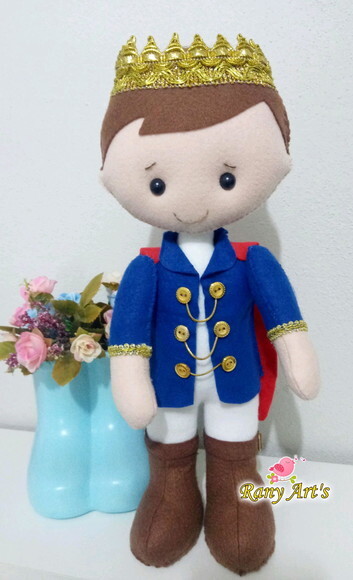 Principe em Feltro 30cm