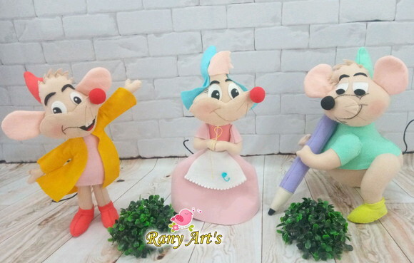 Ratinhos da Cinderella com 30cm Altura