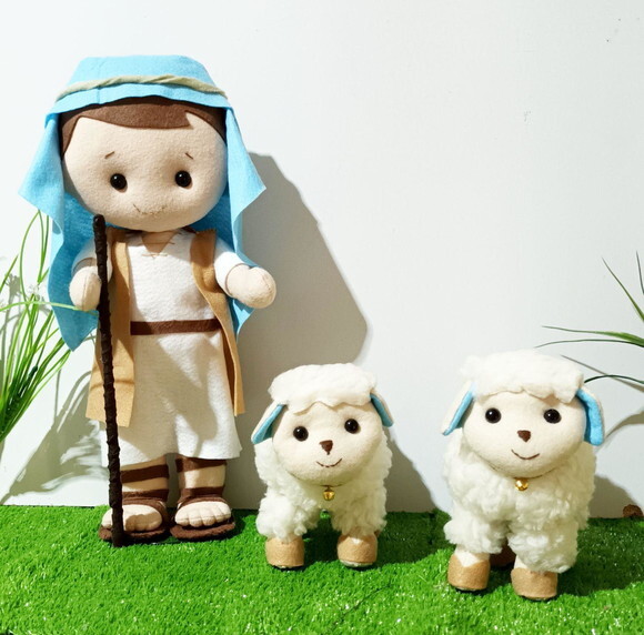 Rei Davi e Ovelhas Boneco de 30cm