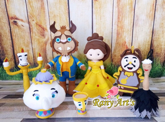 Turma Bela e a Fera Completa com Bonecos Grandes