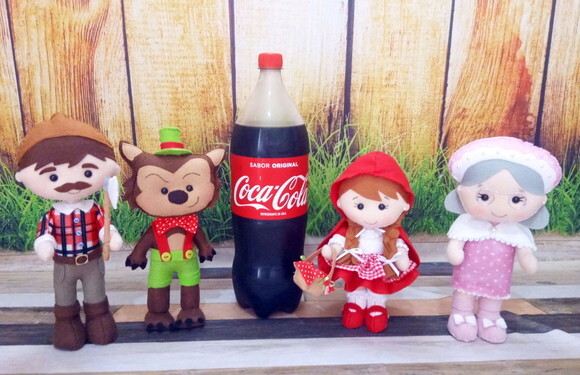 Turma Chapeuzinho Vermelho com Bonecos de Aprox. 20cm