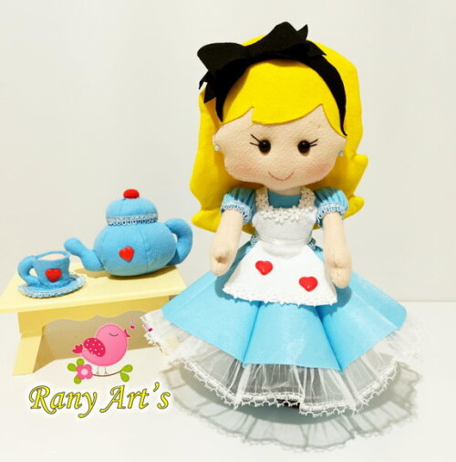 Alice Boneca Alice País das Maravilhas 35cm