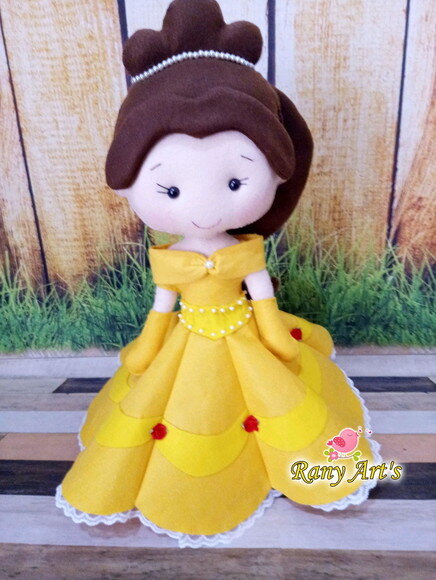 Bela com 45cm e a Fera com 52cm - Bela e Fera