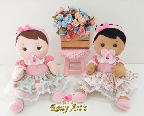 boneca bebezinha para decoração