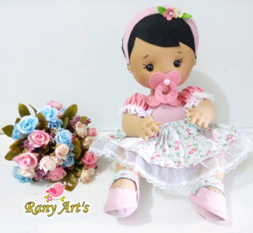 boneca bebezinha para decoração