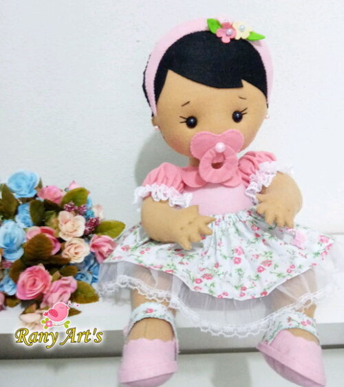 boneca bebezinha para decoração