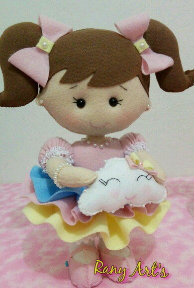 Boneca Chuva de Amor com 30cm