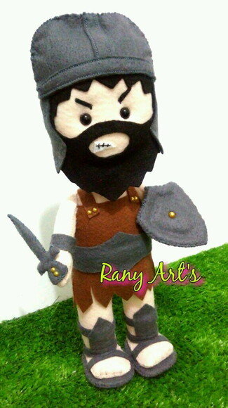 Boneco Golias com 30cm