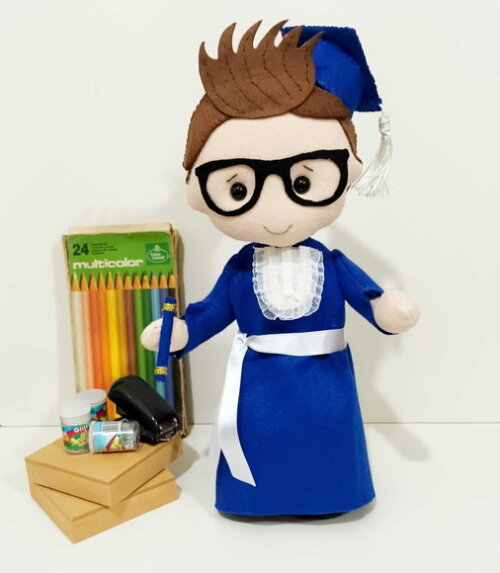 Boneco Formandos 30cm