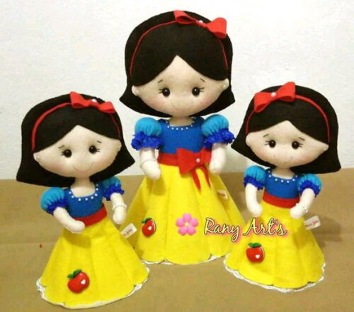 Branca de Neve 30cm -fica em Pé Sozinha