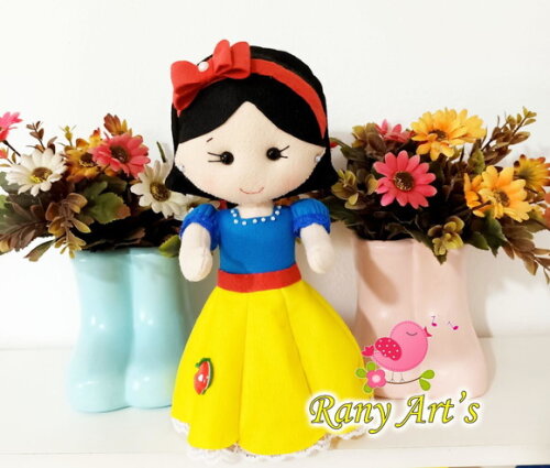 Branca de Neve com 25cm