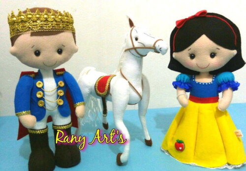 Branca de Neve, Principe e Cavalo