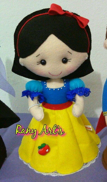 Branca de Neve, Principe e Madrasta